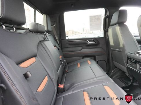 Used 2025 GMC Sierra 2500 AT4 w/ Technology Package image 61