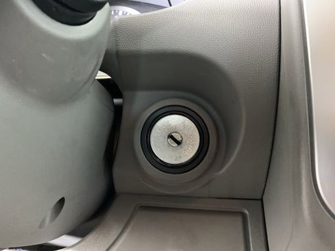 Used 2017 Nissan Frontier SV w/ SV Value Truck Package image 17