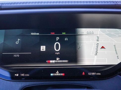 Used 2023 Land Rover Range Rover Sport SE image 25