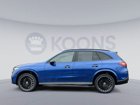 New 2026 Mercedes-Benz GLC 300 4MATIC image 2