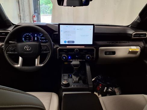 New 2026 Toyota Tacoma Limited AWD/4WD image 11