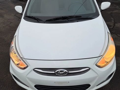Used 2016 Hyundai Accent SE image 11