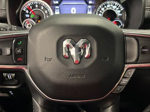 Used 2019 RAM 1500 Laramie w/ Sport Appearance Package AWD/4WD image 15
