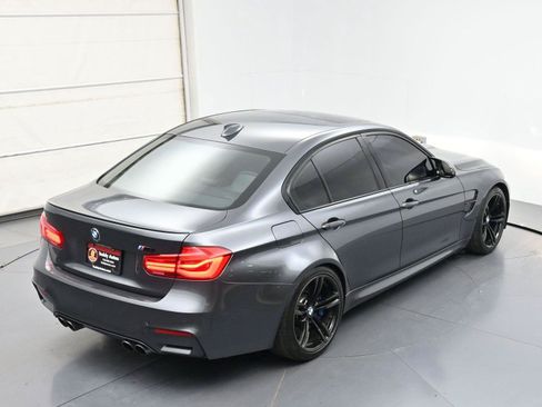 Used 2017 BMW M3 RWD image 33