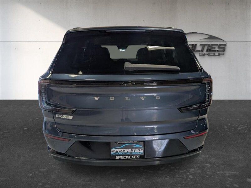 Used 2025 Volvo EX90 Ultra AWD/4WD image 9