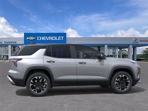 New 2026 Chevrolet Equinox LT w/ Convenience Package II image 5