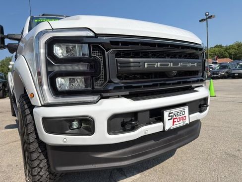 Used 2025 Ford F250 Lariat w/ Lariat Ultimate Package AWD/4WD image 12