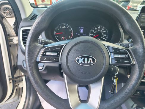 Used 2021 Kia Seltos LX AWD/4WD image 19