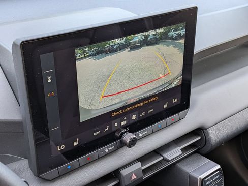 Used 2026 Toyota RAV4 XLE Premium AWD/4WD image 7