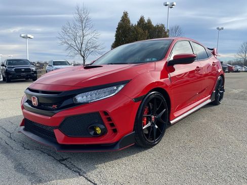 Used 2019 Honda Civic Type R image 7