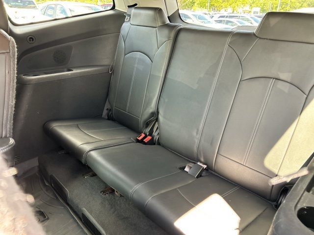 Used 2015 Chevrolet Traverse LT AWD/4WD image 21