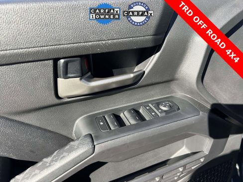 Used 2024 Toyota Tacoma TRD Off-Road image 21