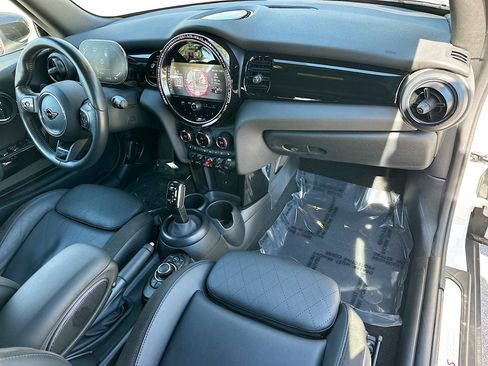 Certified 2024 MINI Cooper S w/ Signature Upholstery Package image 29