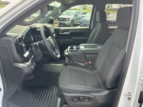 Used 2026 Chevrolet Silverado 1500 LT AWD/4WD image 17