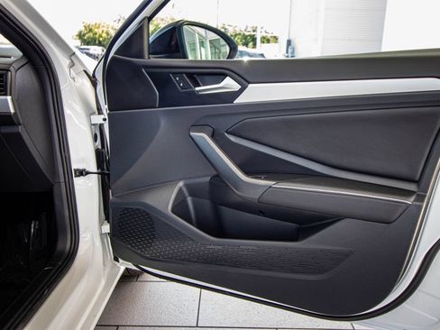 Used 2024 Volkswagen Jetta Sport FWD image 19