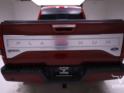 Used 2016 Ford F150 Platinum w/ Equipment Group 701A Luxury image 3