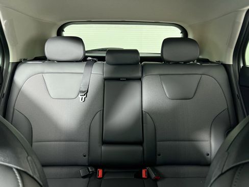 New 2025 Kia Niro SX image 33