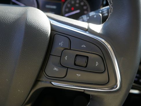 Used 2023 Buick Envision Avenir image 28