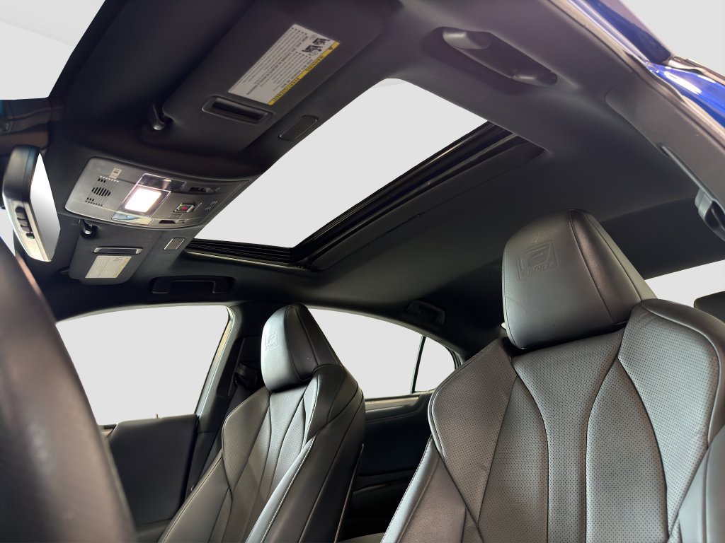 Used 2024 Lexus ES 350 F Sport w/ Technology Package FWD image 12