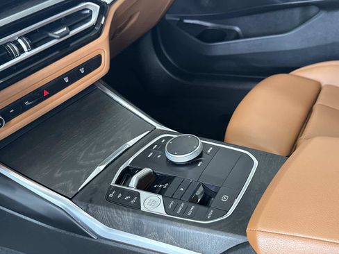 Used 2023 BMW 330i xDrive Sedan w/ Parking Assistance Package AWD/4WD image 21
