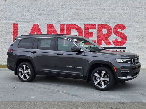 New 2025 Jeep Grand Cherokee L Limited w/ Trailer Tow Package image 1