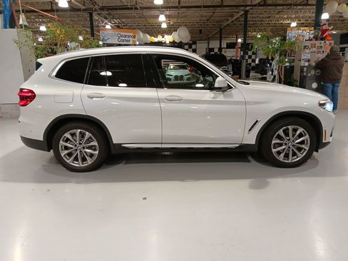 Used 2018 BMW X3 xDrive30i w/ Executive Package image 5