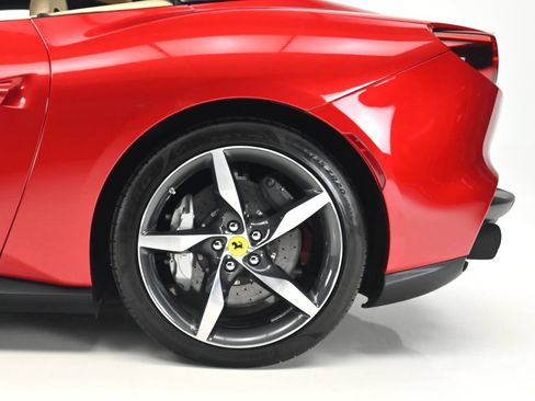 Used 2023 Ferrari Portofino M RWD image 39