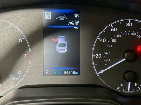 Used 2024 Toyota Corolla LE image 9