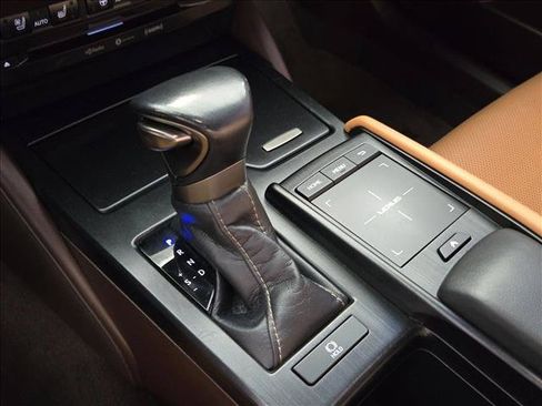 Used 2021 Lexus ES 350 w/ Premium Package FWD image 11