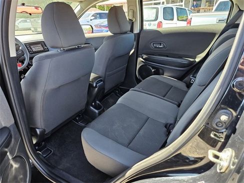 Used 2020 Honda HR-V LX image 9