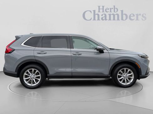 Used 2023 Honda CR-V EX-L image 5