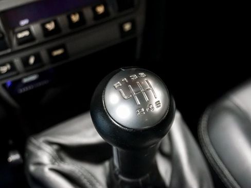 Used 2006 Porsche 911 Carrera S RWD image 11