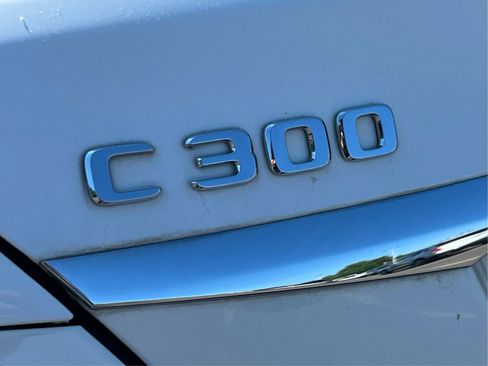 Used 2020 Mercedes-Benz C 300 4MATIC Sedan image 30
