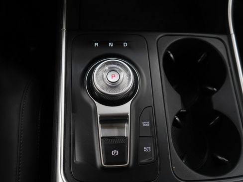 Used 2026 Kia Carnival LXS FWD image 26