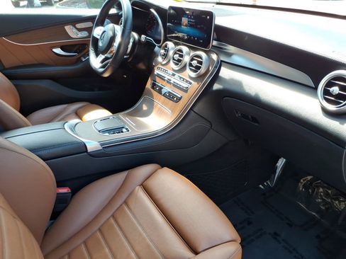 Used 2020 Mercedes-Benz GLC 300 4MATIC image 26