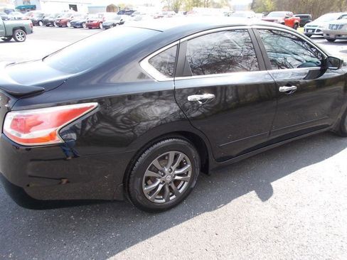 Used 2015 Nissan Altima 2.5 S w/ Sport Value Package image 13