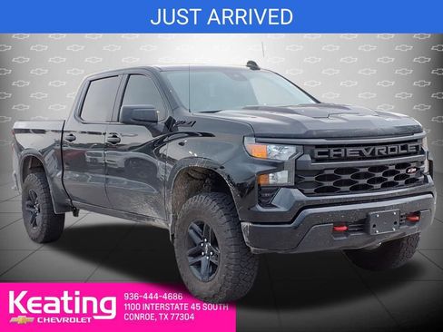 Used 2025 Chevrolet Silverado 1500 Custom Trail Boss w/ LPO, Dark Essentials Package AWD/4WD image 1
