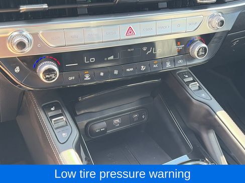 Used 2025 Kia Telluride SX Prestige X-Line AWD/4WD image 25