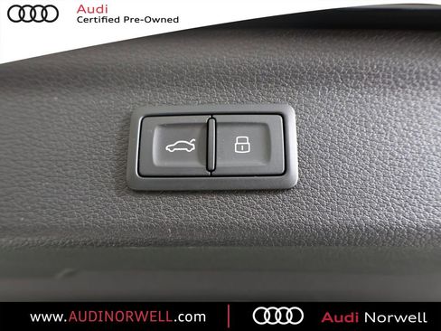 Certified 2023 Audi Q3 2.0T Premium w/ Convenience Package image 17