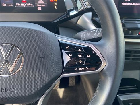 Used 2022 Volkswagen ID.4 Pro S image 24