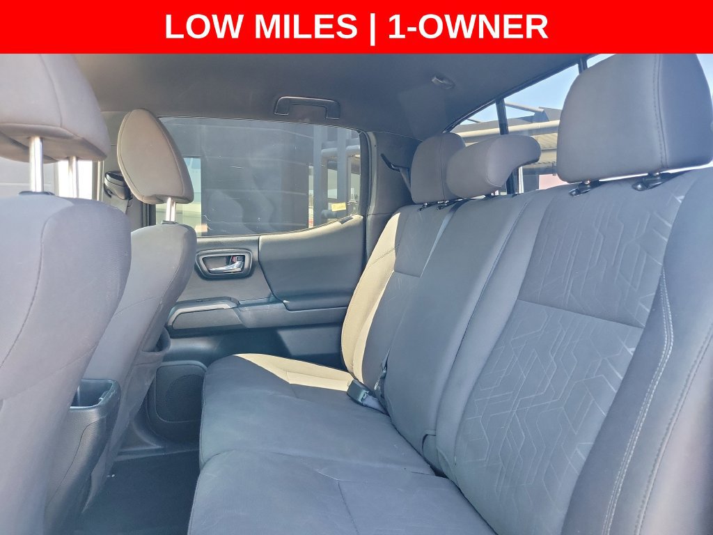 Used 2018 Toyota Tacoma TRD Sport w/ Technology Package RWD image 15