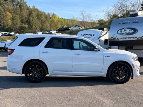 Used 2021 Dodge Durango R/T w/ Blacktop Package AWD/4WD image 4