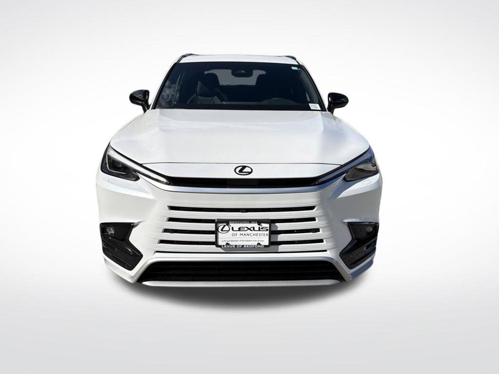 New 2026 Lexus TX 500h AWD w/ Technology Package image 2