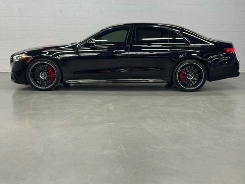 Used 2024 Mercedes-Benz S 63 AMG S image 3