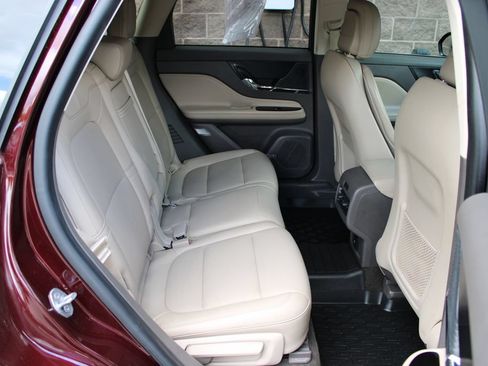 Used 2020 Lincoln Corsair AWD w/ Premium Package image 42