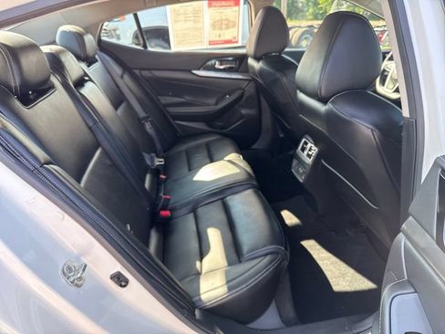 Used 2023 Nissan Maxima SL FWD image 33
