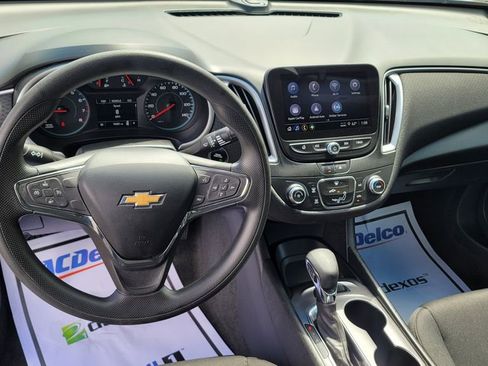 Used 2021 Chevrolet Malibu LS image 24
