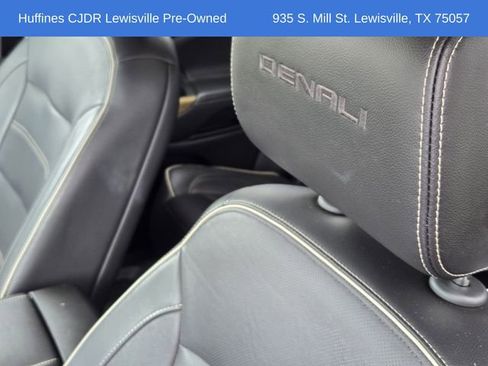 Used 2018 GMC Acadia Denali w/ Technology Package image 16