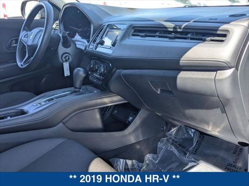Used 2019 Honda HR-V LX image 22
