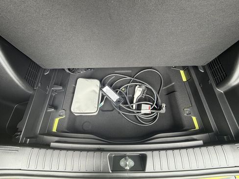 Used 2024 Hyundai Kona Limited FWD image 22